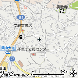 神奈川県三浦郡葉山町一色1487周辺の地図