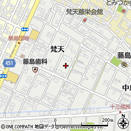 愛知県小牧市藤島町梵天150周辺の地図