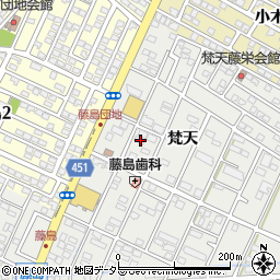 愛知県小牧市藤島町梵天95周辺の地図
