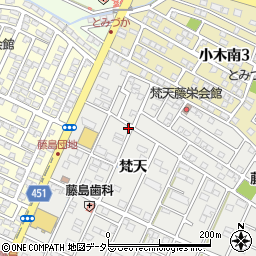 愛知県小牧市藤島町梵天106周辺の地図