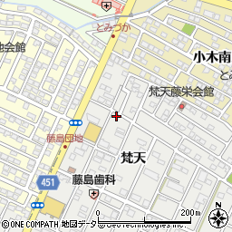 愛知県小牧市藤島町梵天108周辺の地図