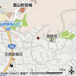 神奈川県三浦郡葉山町一色1376周辺の地図