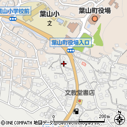 神奈川県三浦郡葉山町一色1384-8周辺の地図