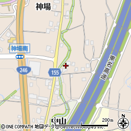 静岡県御殿場市竈1468-2周辺の地図