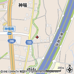 静岡県御殿場市竈1468周辺の地図