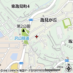 神奈川県横須賀市逸見が丘11-6周辺の地図