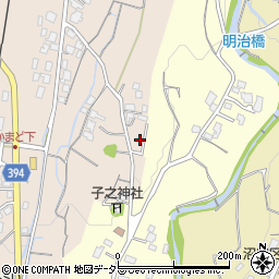 静岡県御殿場市竈82-16周辺の地図