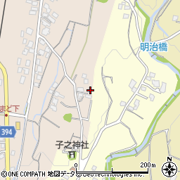 静岡県御殿場市竈81周辺の地図