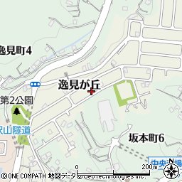 神奈川県横須賀市逸見が丘14-2周辺の地図