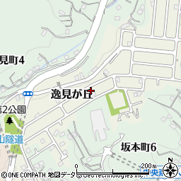 神奈川県横須賀市逸見が丘15-7周辺の地図