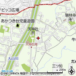 愛知県春日井市牛山町433周辺の地図