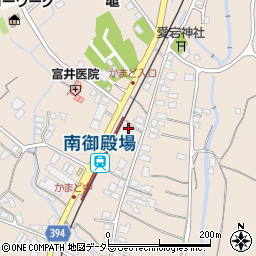 静岡県御殿場市竈705-8周辺の地図