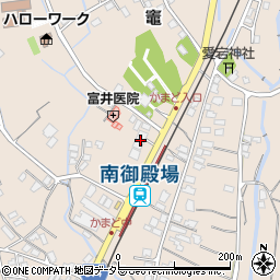 静岡県御殿場市竈704周辺の地図