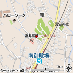 静岡県御殿場市竈661周辺の地図