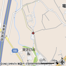 静岡県御殿場市竈1651-1周辺の地図