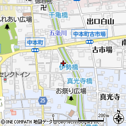 愛知県岩倉市中本町川添28周辺の地図
