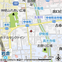 愛知県岩倉市中本町中市場15周辺の地図