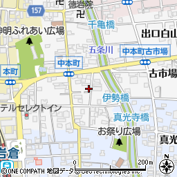 愛知県岩倉市中本町中市場16周辺の地図