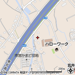 静岡県御殿場市竈1121-1周辺の地図