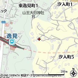 神奈川県横須賀市汐入町5丁目49-13周辺の地図