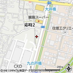 愛知県小牧市応時2丁目228周辺の地図