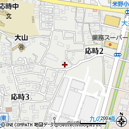 愛知県小牧市応時2丁目103周辺の地図