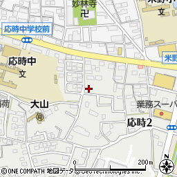 愛知県小牧市応時2丁目60周辺の地図