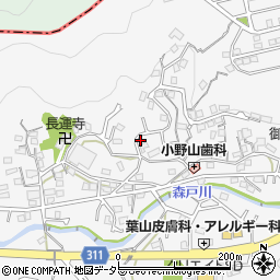 神奈川県三浦郡葉山町長柄607-3周辺の地図