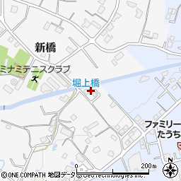 静岡県御殿場市新橋1253-1周辺の地図