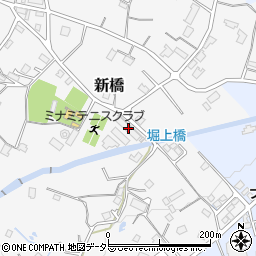 静岡県御殿場市新橋1208周辺の地図