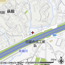 静岡県御殿場市新橋1330-43周辺の地図
