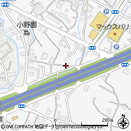 静岡県御殿場市新橋1357周辺の地図