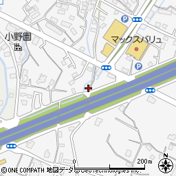 静岡県御殿場市新橋1050周辺の地図