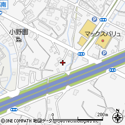 静岡県御殿場市新橋1360-8周辺の地図