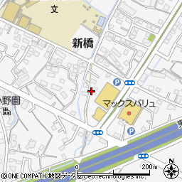 静岡県御殿場市新橋905-1周辺の地図