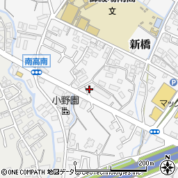 静岡県御殿場市新橋1379周辺の地図