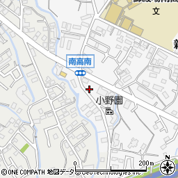 静岡県御殿場市新橋1727周辺の地図