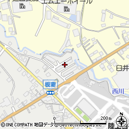 静岡県御殿場市板妻67-1周辺の地図