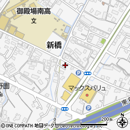 静岡県御殿場市新橋901-1周辺の地図