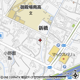 静岡県御殿場市新橋1405周辺の地図