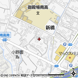 静岡県御殿場市新橋1404周辺の地図