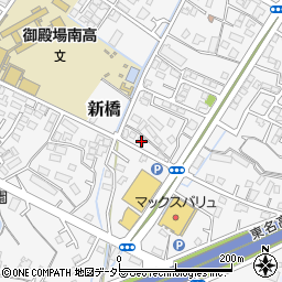 静岡県御殿場市新橋899-5周辺の地図