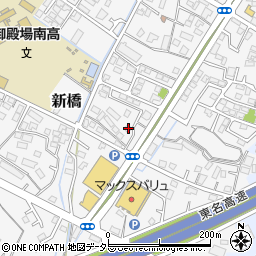 静岡県御殿場市新橋894-3周辺の地図