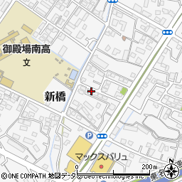 静岡県御殿場市新橋889周辺の地図