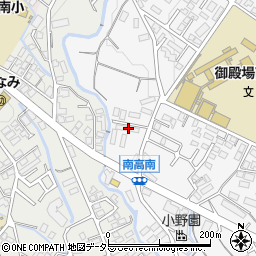 静岡県御殿場市新橋1748-4周辺の地図