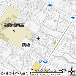 静岡県御殿場市新橋889-6周辺の地図