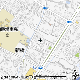 静岡県御殿場市新橋886-6周辺の地図