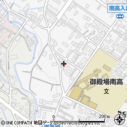 静岡県御殿場市新橋1679-1周辺の地図
