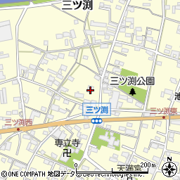 愛知県小牧市三ツ渕300-8周辺の地図