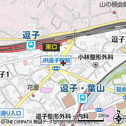 マツモトキヨシ逗子駅前店周辺の地図